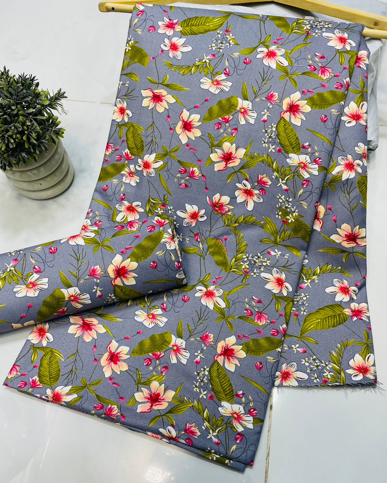 Lawn Cotton 2pc Suit