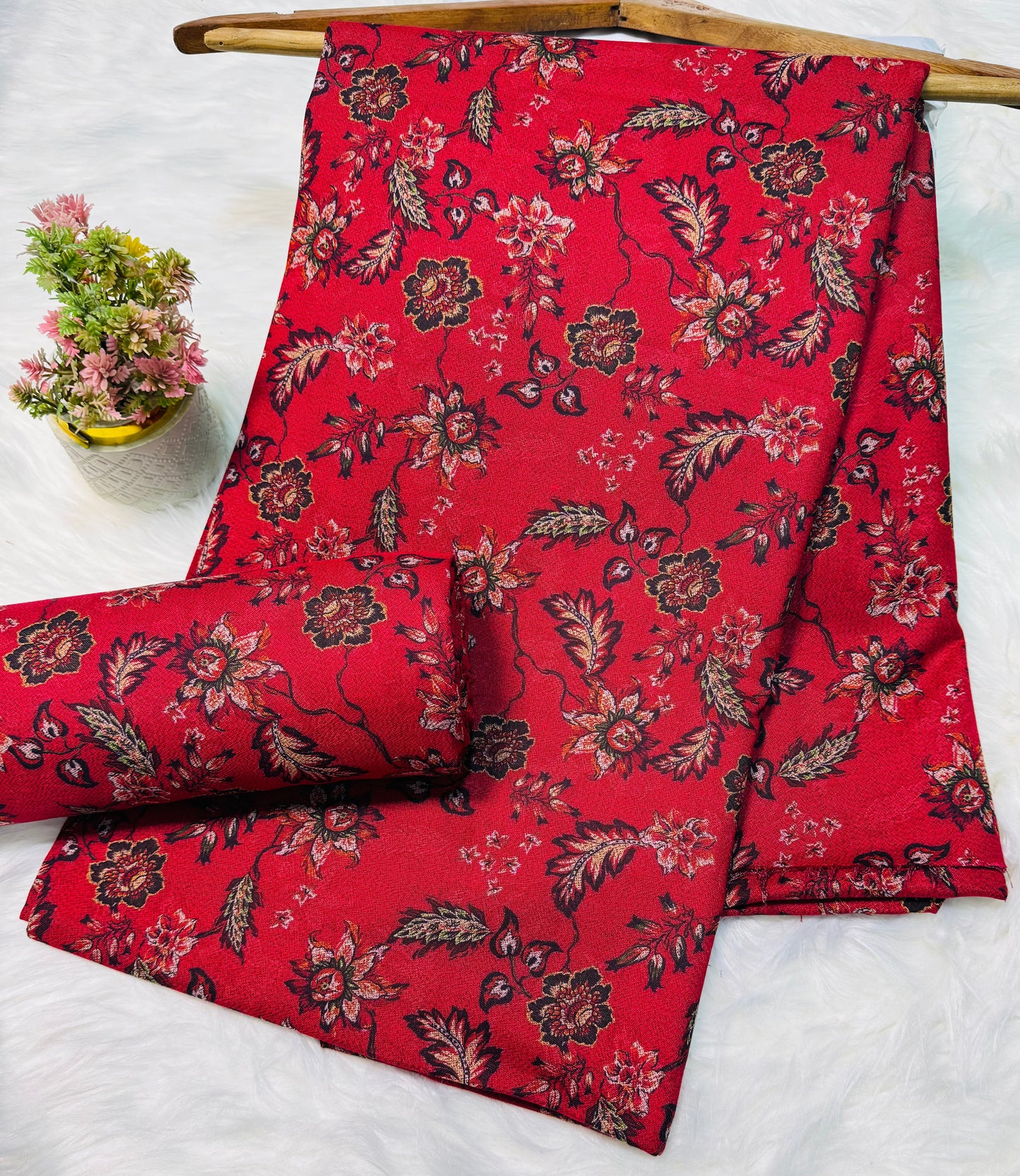 Unstitched Premium Dhanak 2PC Suit Fabric - 0014
