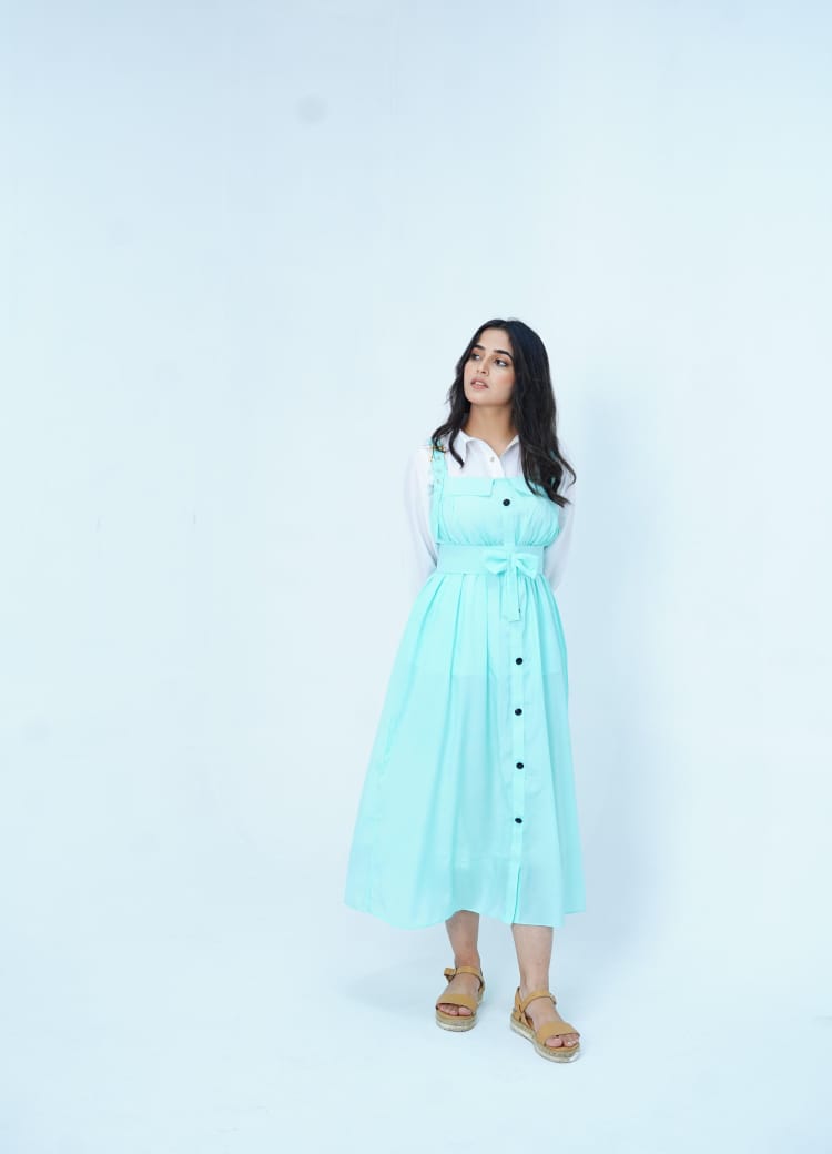 Butterfly Roomper Maxi Western Style Rs 2799/-